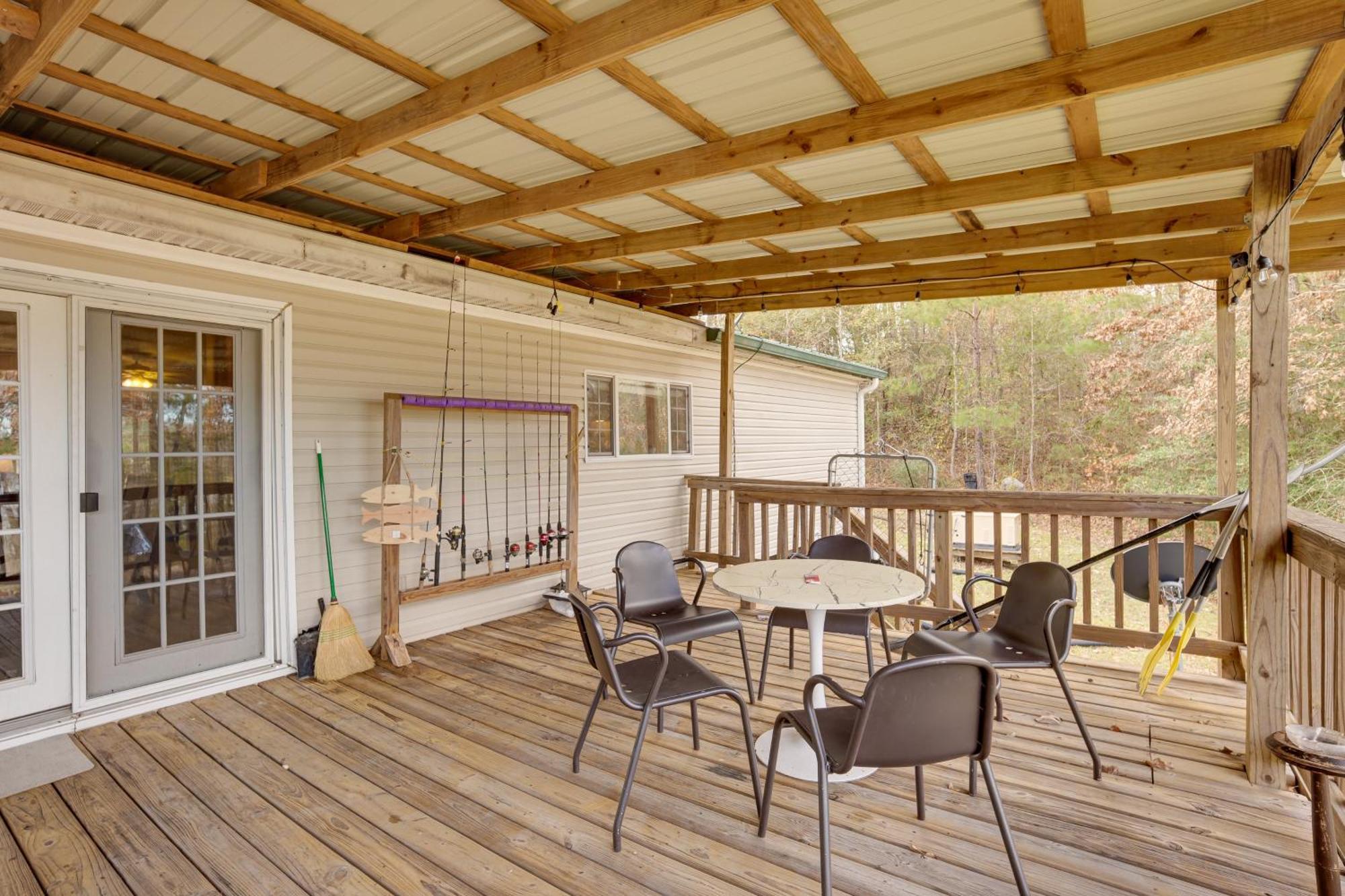 Lake Livingston Home With Dock And Deck! Huntsville Exterior photo