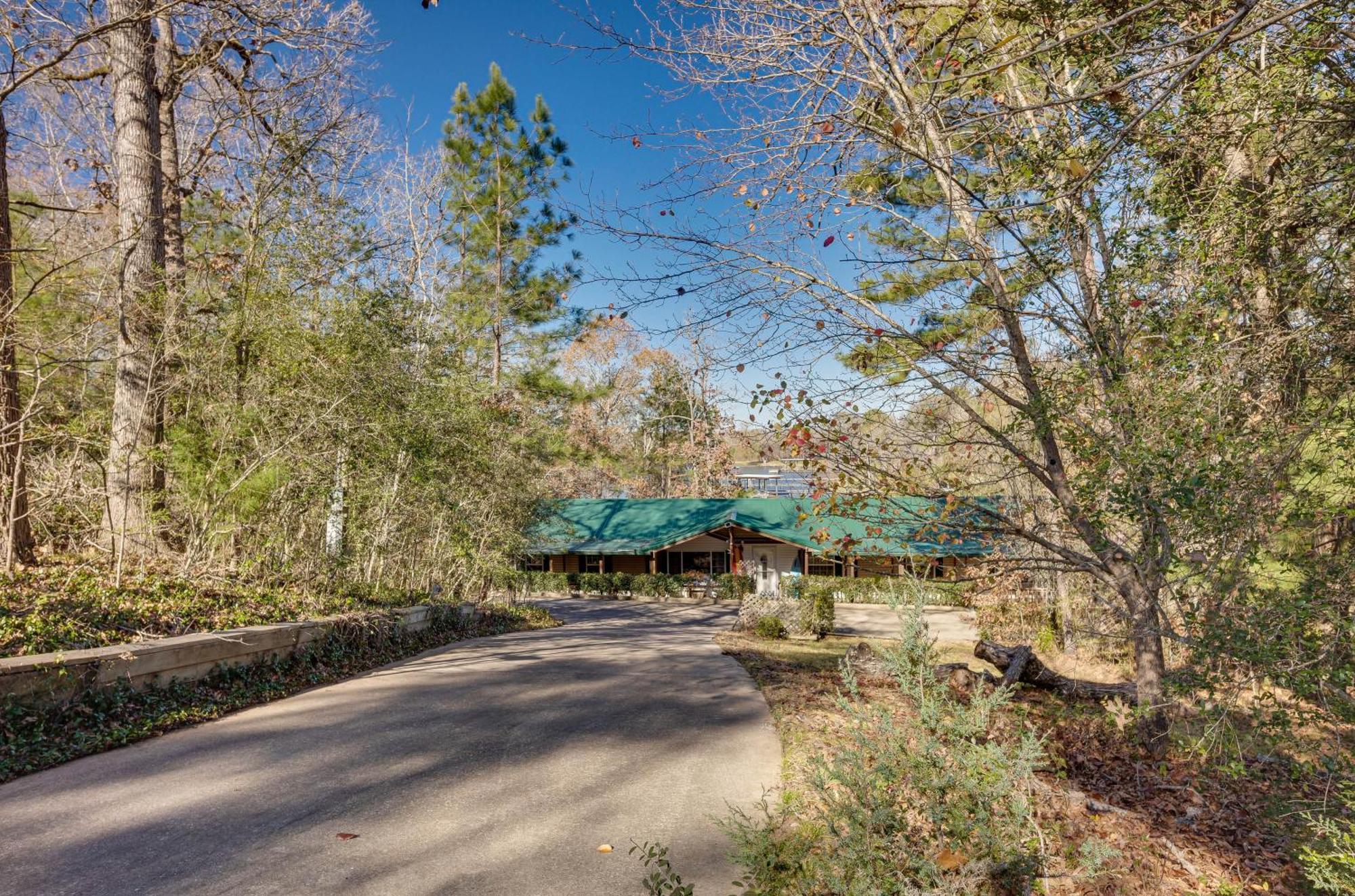 Lake Livingston Home With Dock And Deck! Huntsville Exterior photo